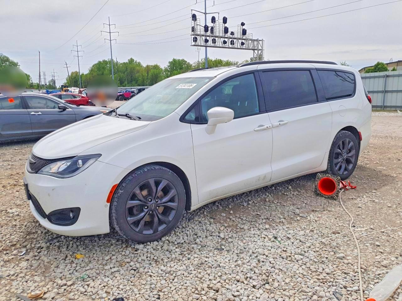 2018 CHRYSLER PACIFICA TOURING L PLUS