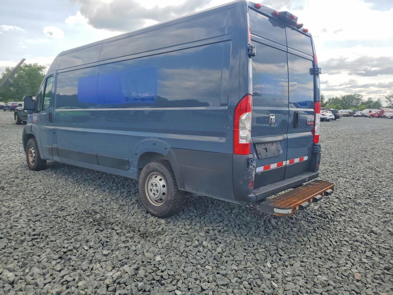 2021 RAM PROMASTER 3500 — снимка 2