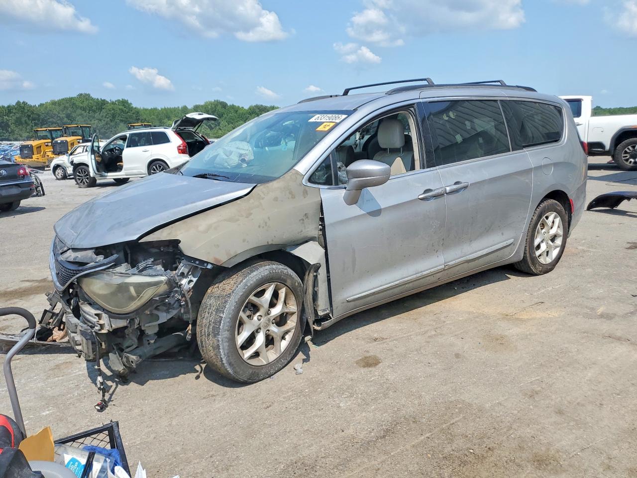 2017 CHRYSLER PACIFICA TOURING L