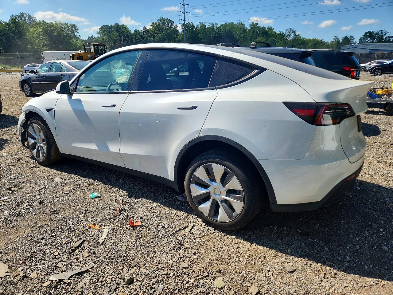 2024 TESLA MODEL Y — снимка 2
