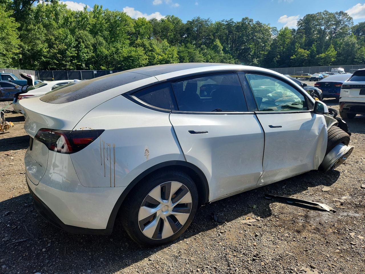 2024 TESLA MODEL Y — снимка 3