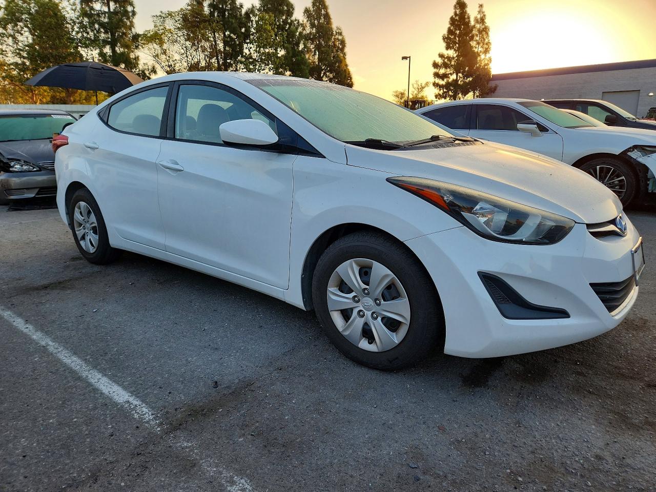 2016 HYUNDAI ELANTRA SE — снимка 4