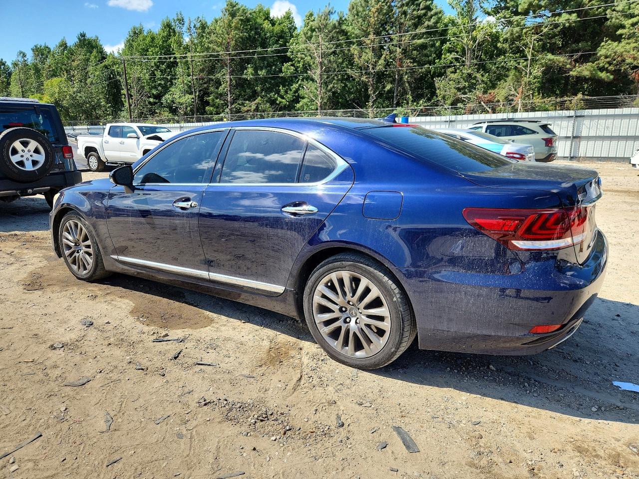 2013 LEXUS LS 460 — снимка 2
