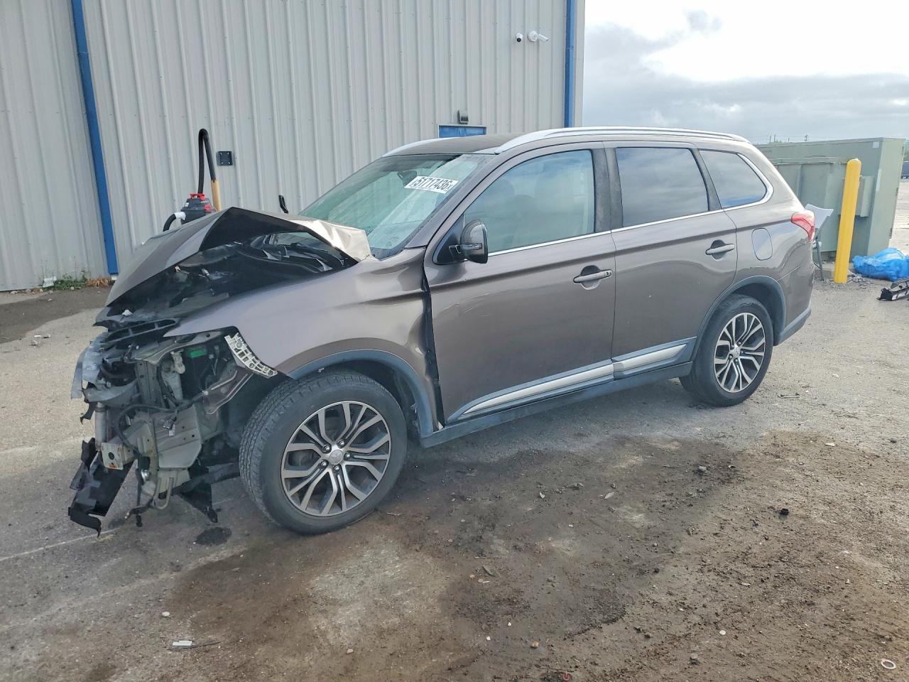 2017 MITSUBISHI OUTLANDER SE
