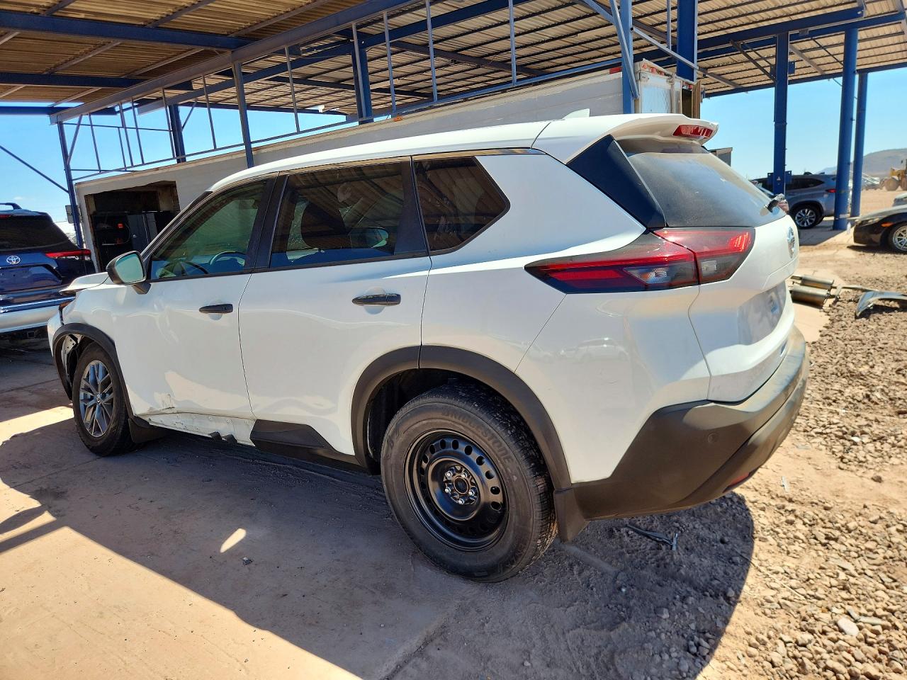 2021 NISSAN ROGUE S — снимка 2