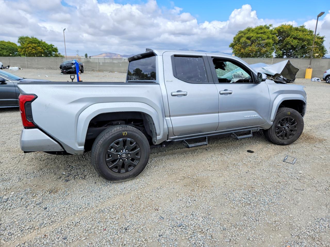 2025 TOYOTA TACOMA SR5 — снимка 3