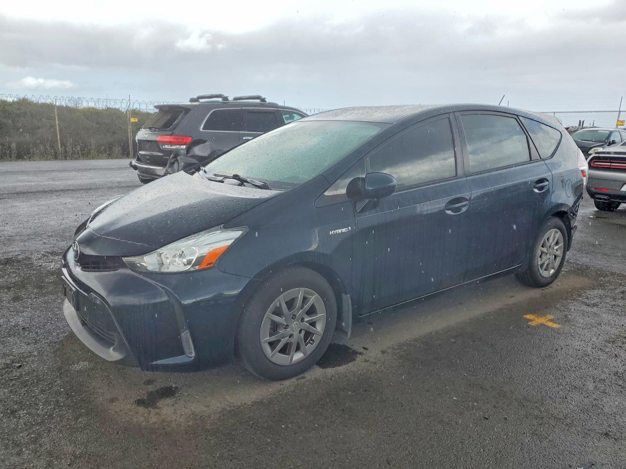 2017 TOYOTA PRIUS V TWO