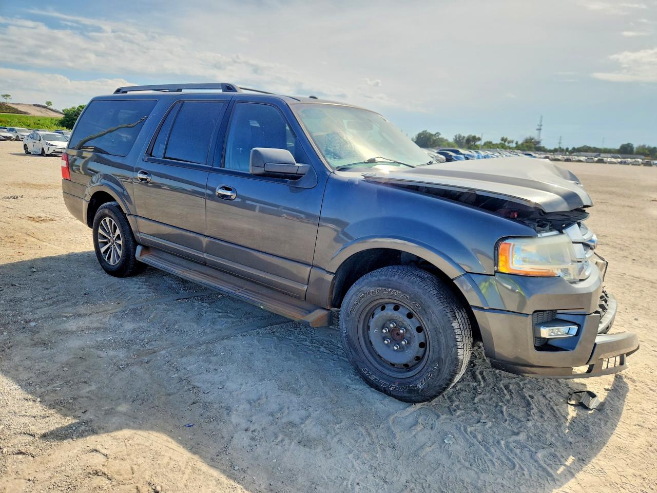 2017 FORD EXPEDITION EL XLT — снимка 4