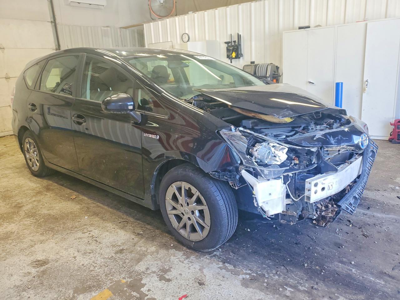 2016 TOYOTA PRIUS V THREE — снимка 4