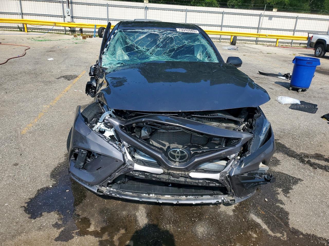2024 TOYOTA CAMRY SE — снимка 5
