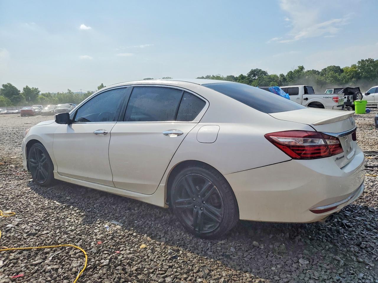 2017 HONDA ACCORD SPORT — снимка 2