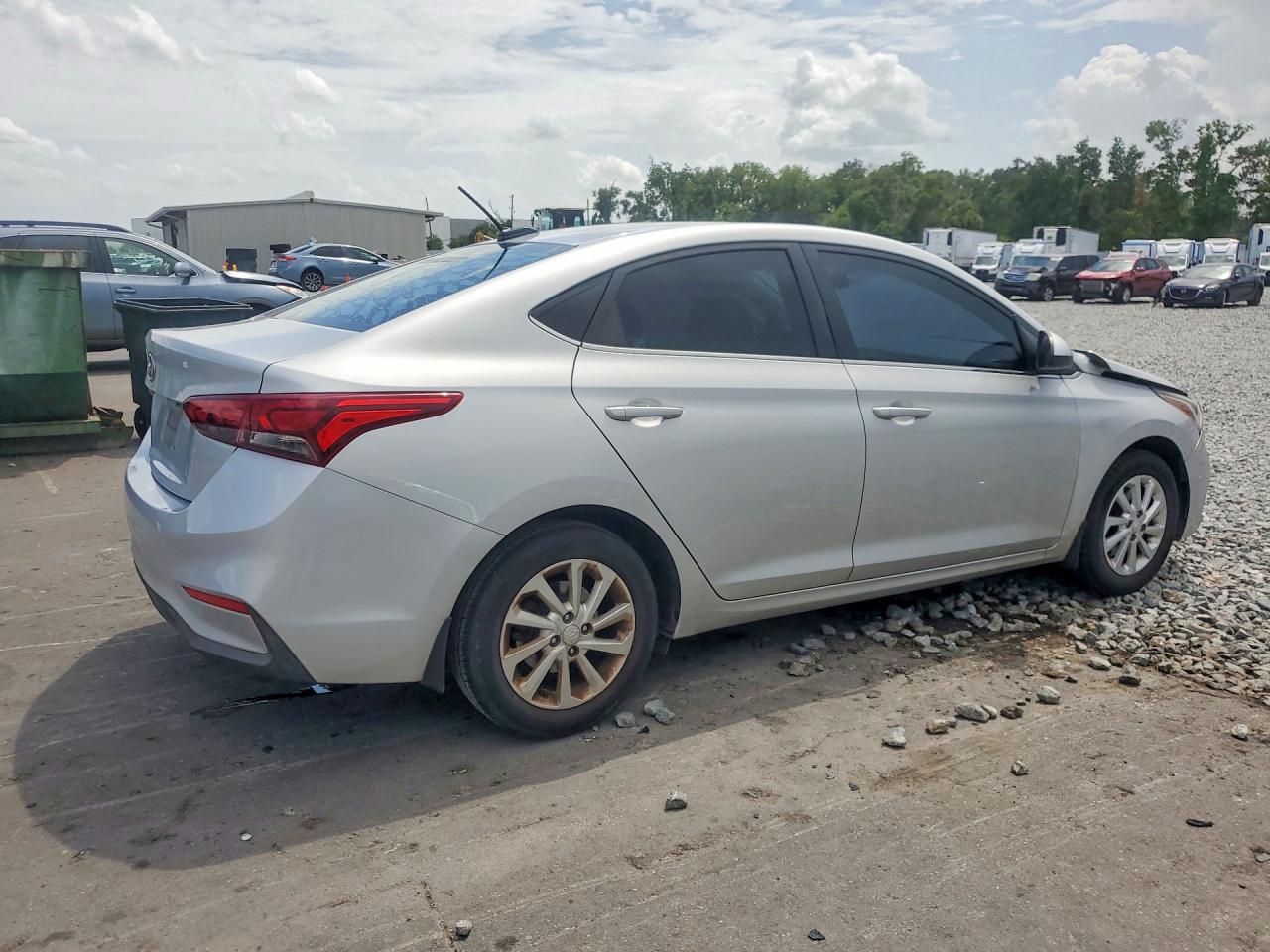 2021 HYUNDAI ACCENT SEL — снимка 3