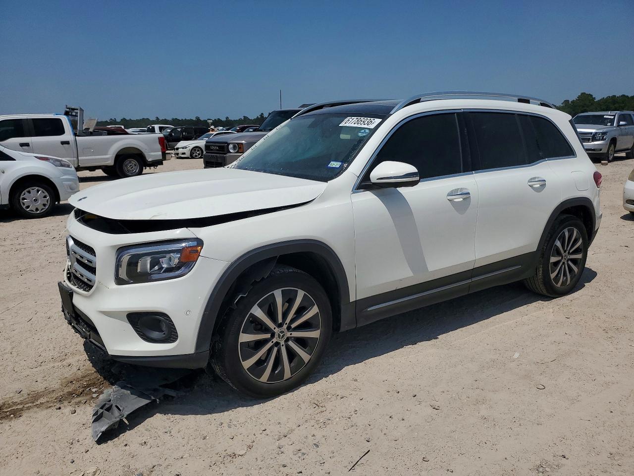 2023 MERCEDES-BENZ GLB 250