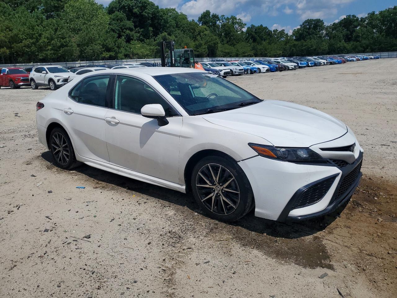 2021 TOYOTA CAMRY SE — снимка 4
