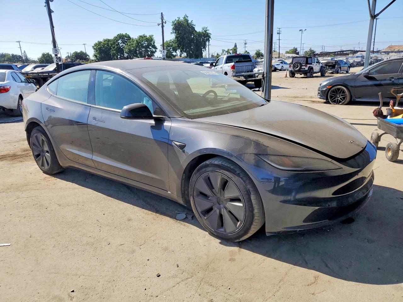2025 TESLA MODEL 3 — снимка 4