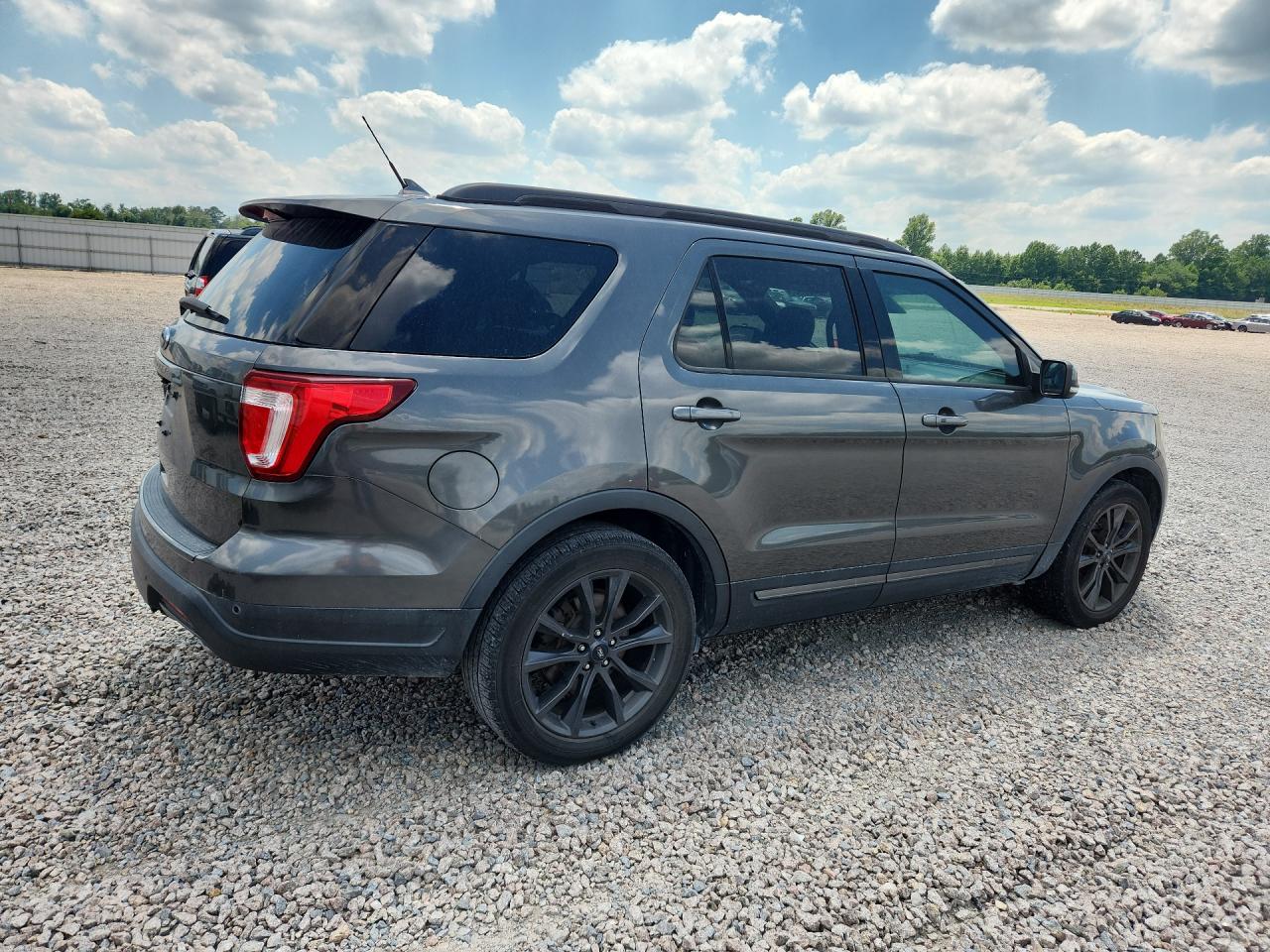 2018 FORD EXPLORER XLT — снимка 3