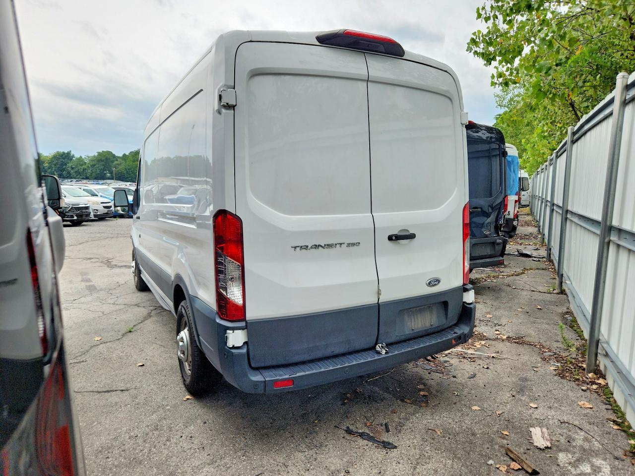 2022 FORD TRANSIT T-250 — снимка 2