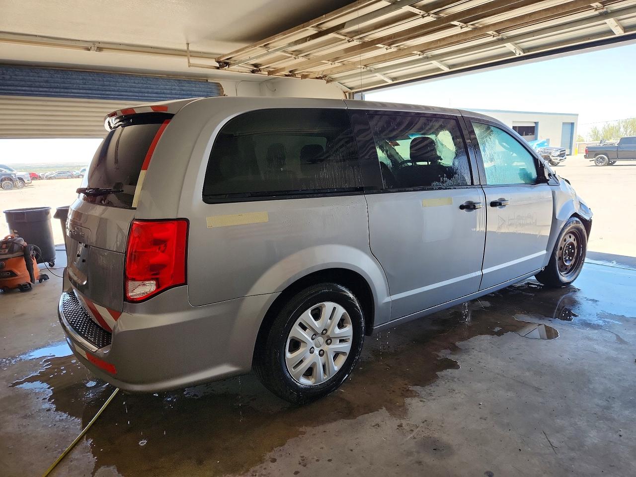 2020 DODGE GRAND CARAVAN SE — снимка 3