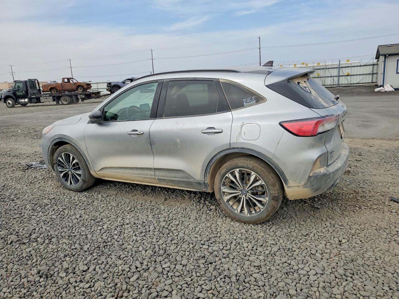 2021 FORD ESCAPE SEL — снимка 2