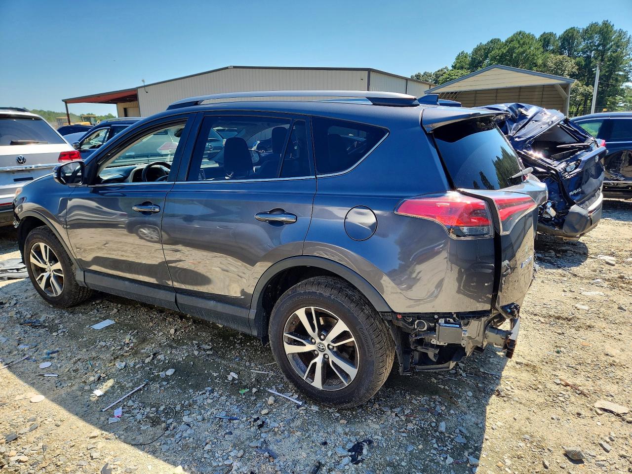 2018 TOYOTA RAV4 XLE — снимка 2