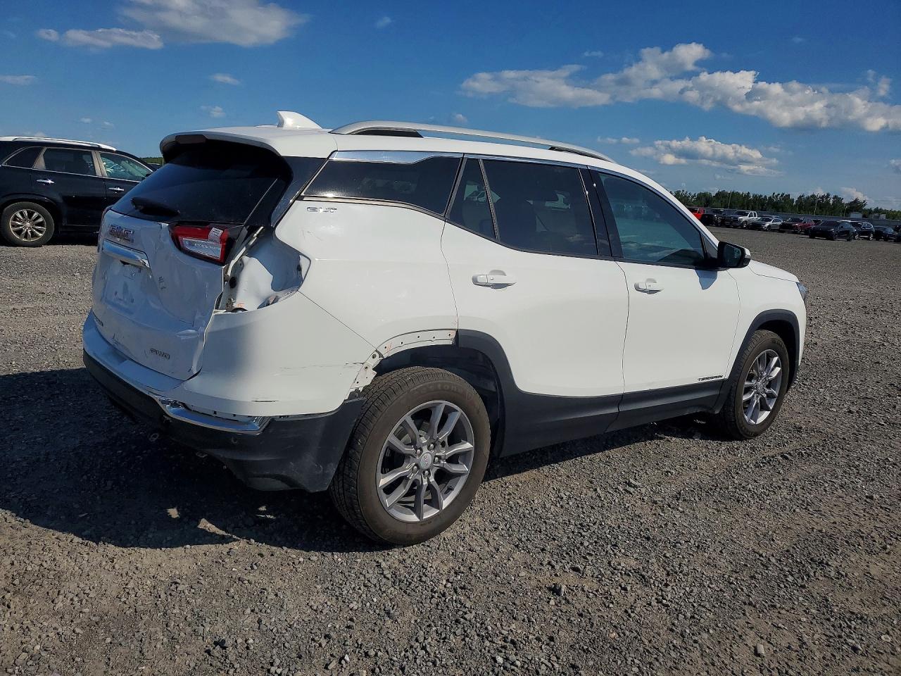 2022 GMC TERRAIN SLT — снимка 3