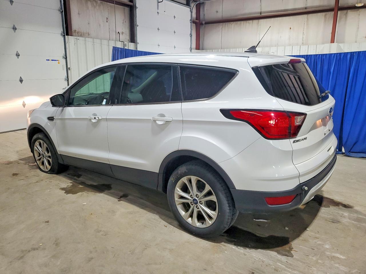 2019 FORD ESCAPE SE — снимка 2