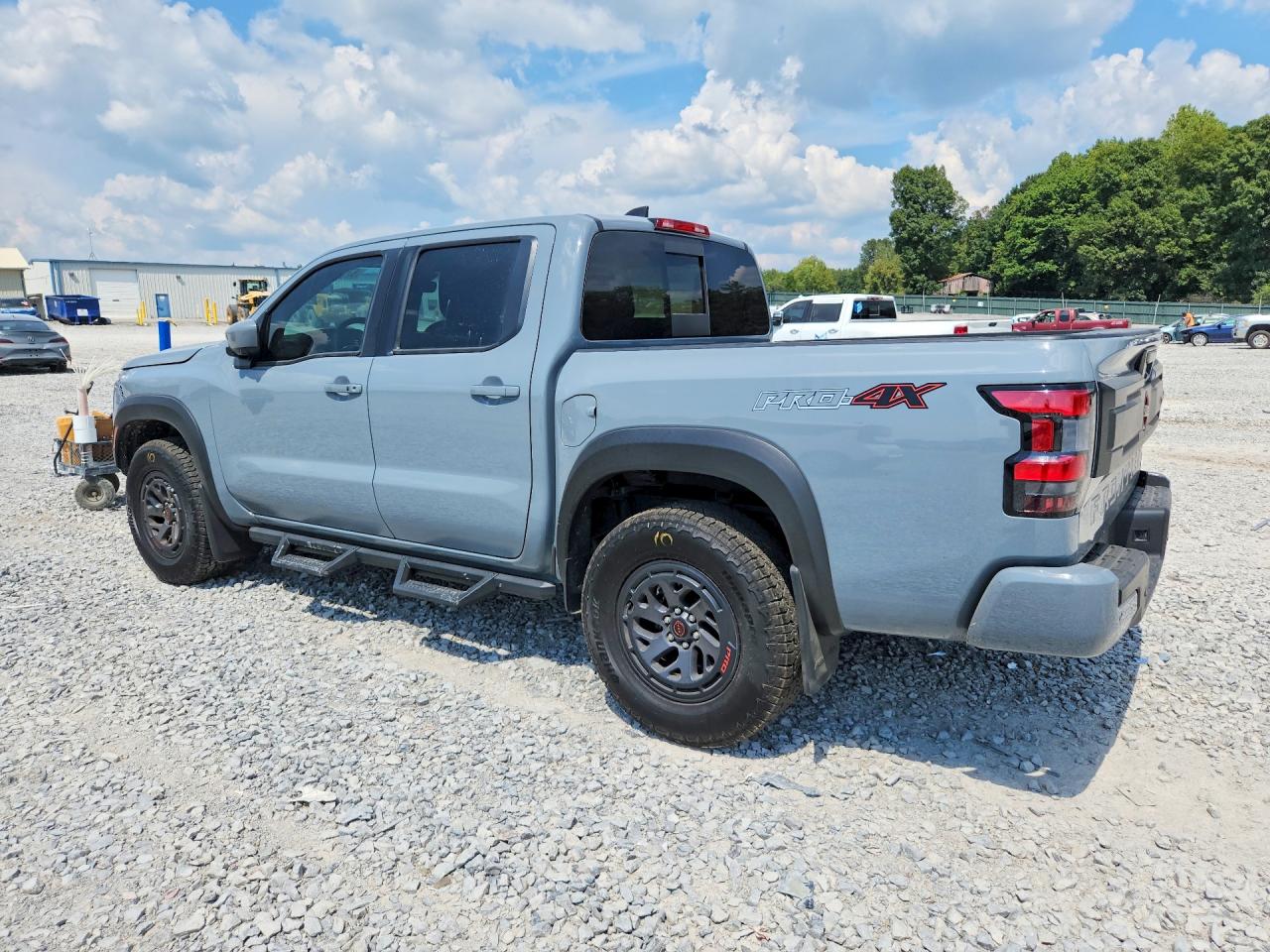 2026 NISSAN FRONTIER PRO-4X — снимка 2