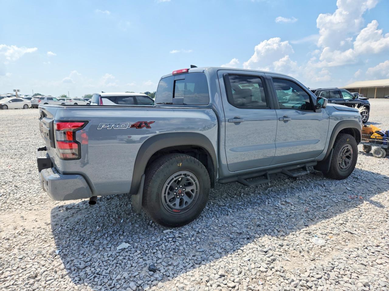 2026 NISSAN FRONTIER PRO-4X — снимка 3