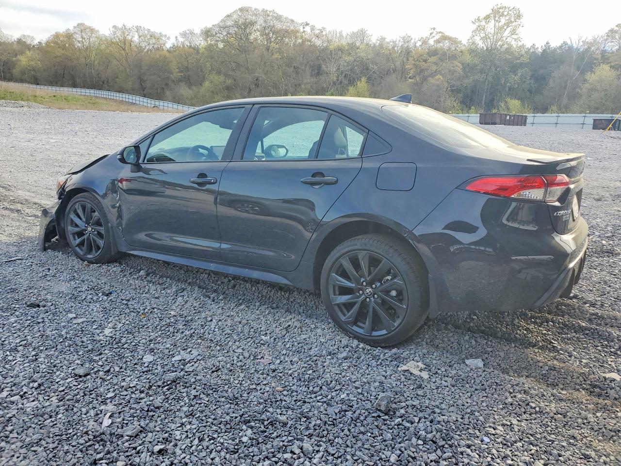 2026 TOYOTA COROLLA SE — снимка 2