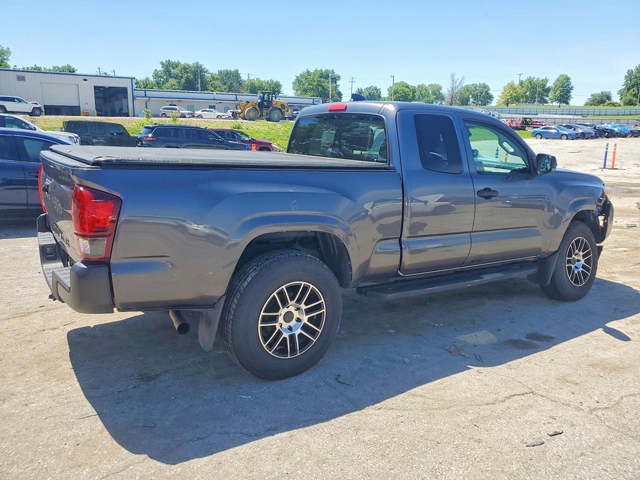 2020 TOYOTA TACOMA SR — снимка 3
