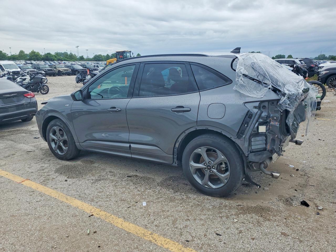 2023 FORD ESCAPE ST LINE — снимка 2