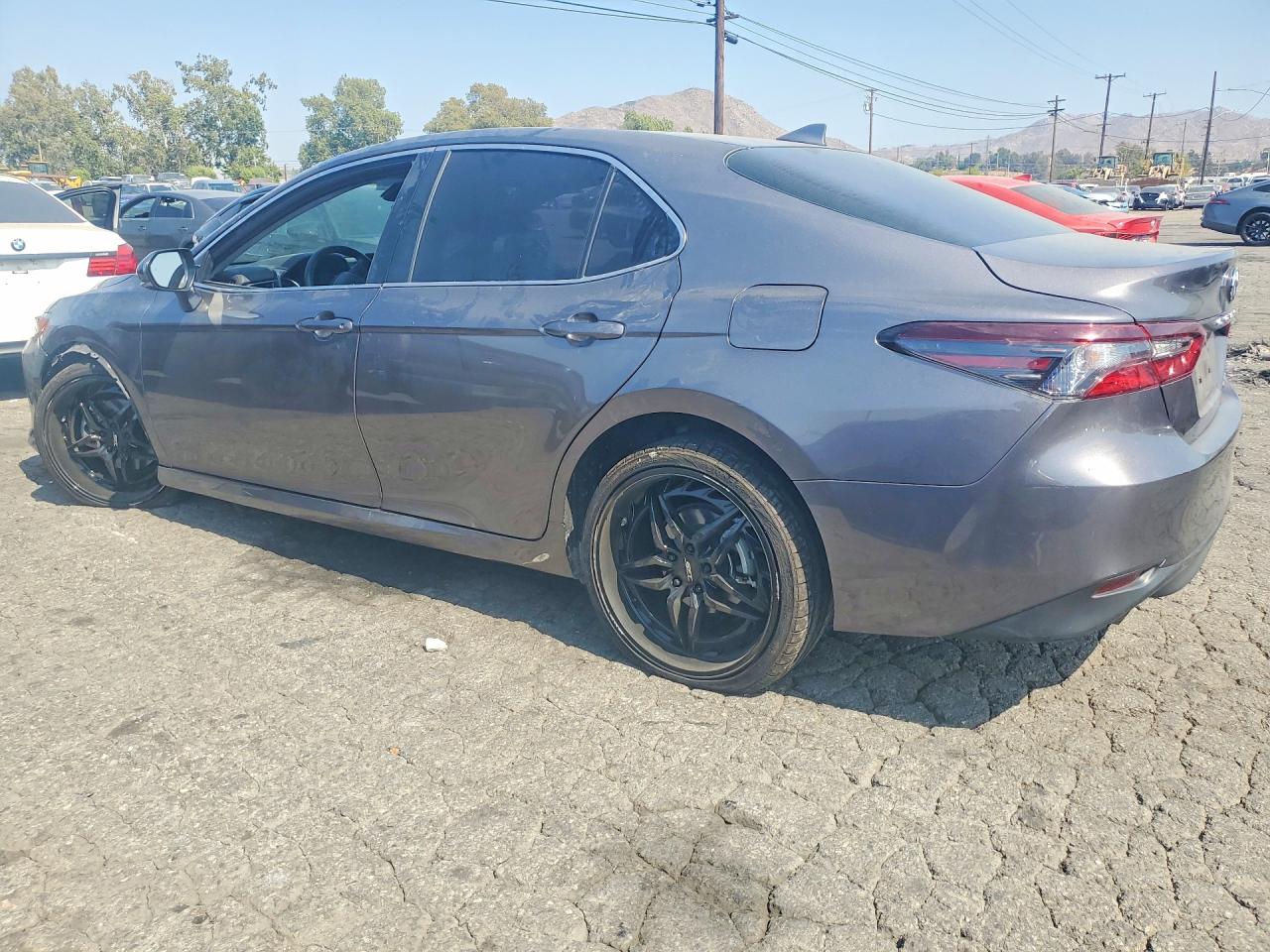 2024 TOYOTA CAMRY LE — снимка 2