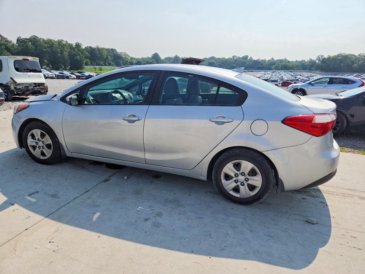 2016 KIA FORTE LX — снимка 2
