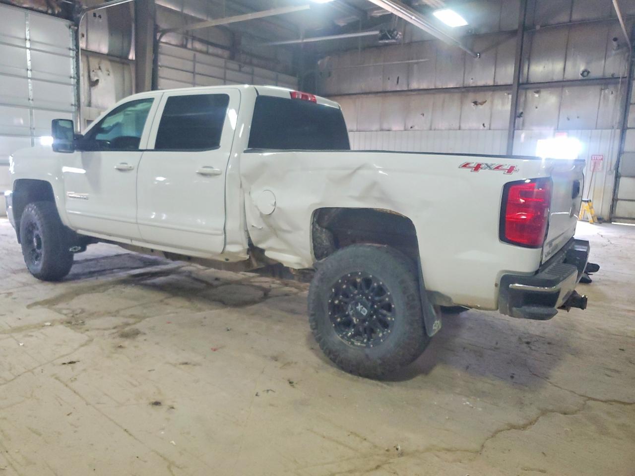 2017 CHEVROLET SILVERADO K2500 HEAVY DUTY LT — снимка 2