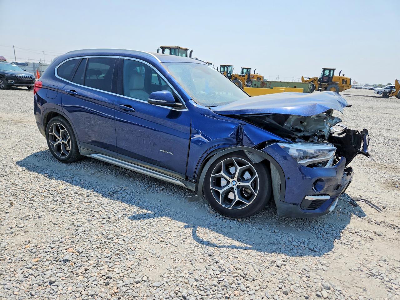 2017 BMW X1 XDRIVE28I — снимка 4