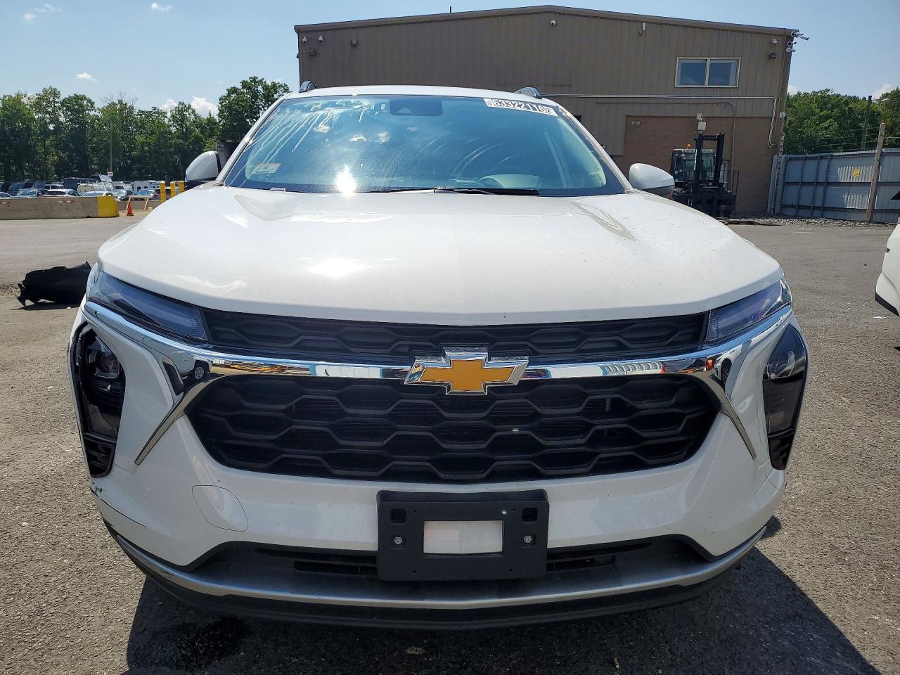 2026 CHEVROLET TRAX 1LT — снимка 5