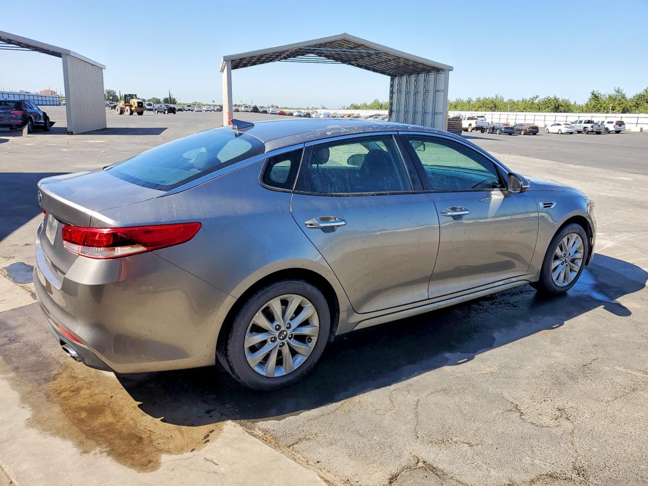 2017 KIA OPTIMA LX — снимка 3