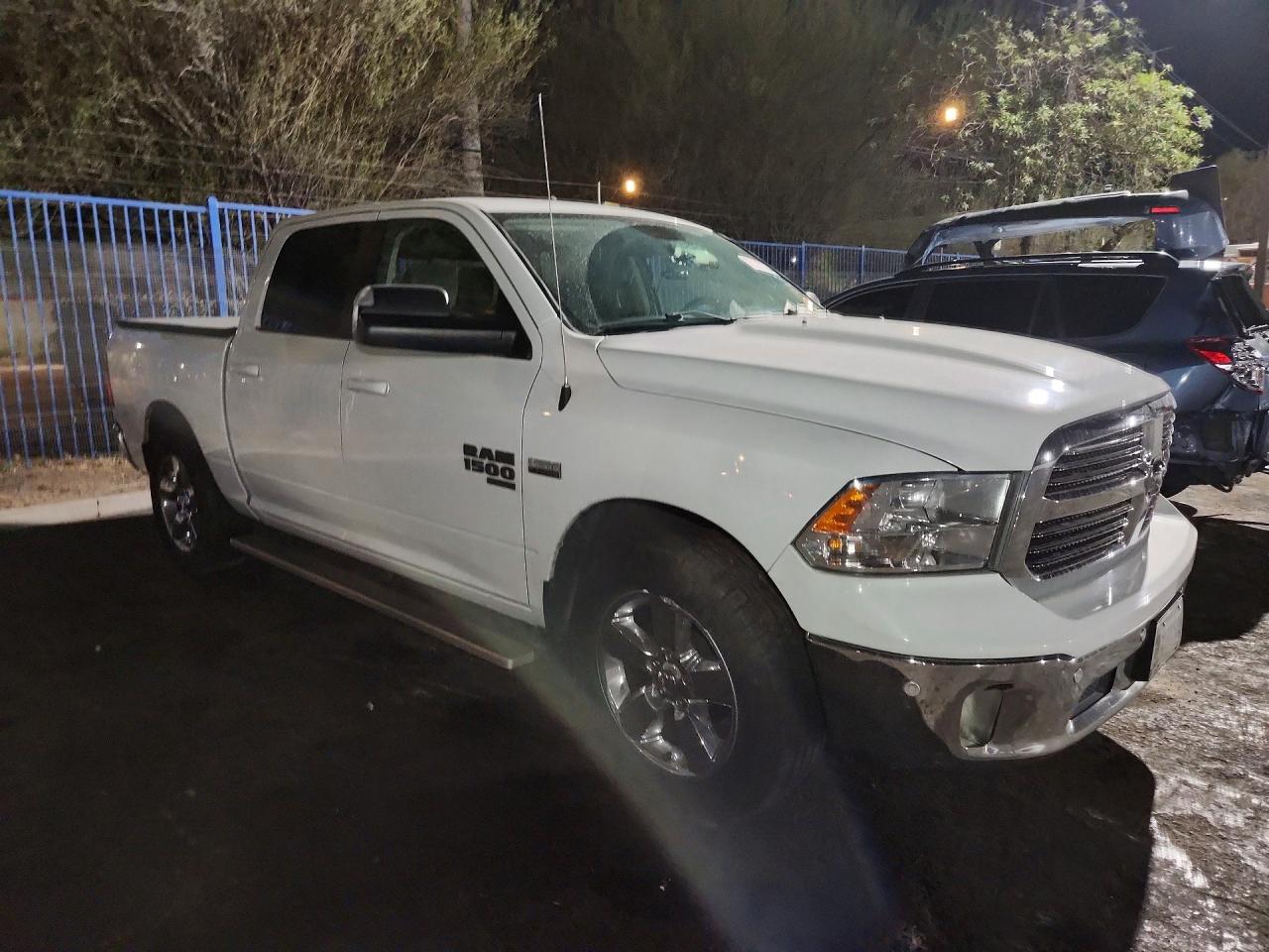 2019 RAM 1500 CLASSIC SLT — снимка 4