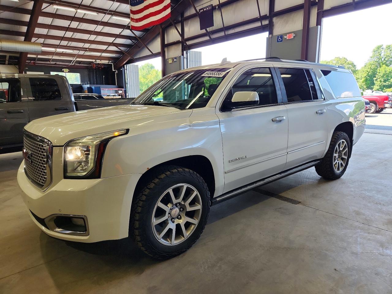 2017 GMC YUKON XL DENALI