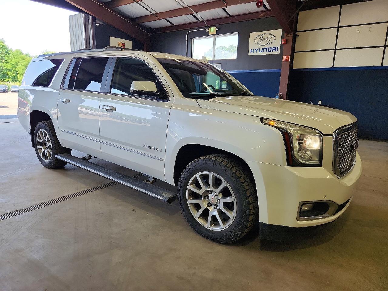 2017 GMC YUKON XL DENALI — снимка 4