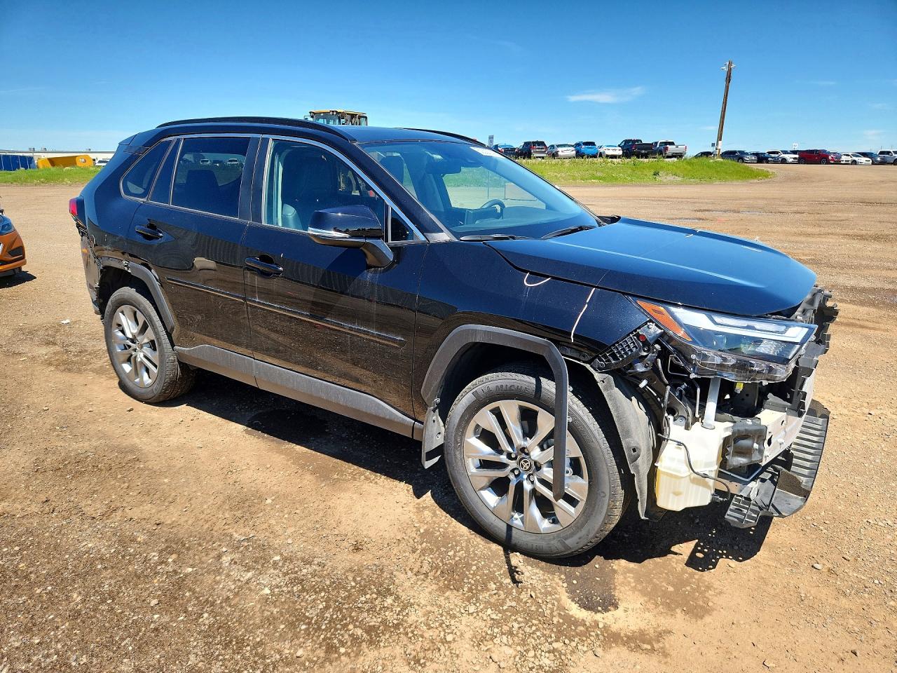 2024 TOYOTA RAV4 XLE — снимка 4