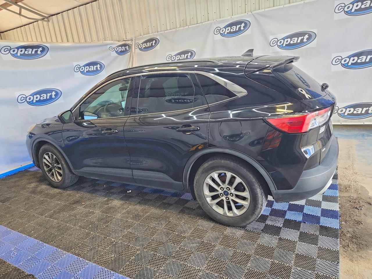 2020 FORD ESCAPE SE — снимка 2