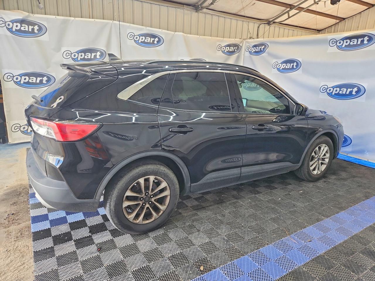 2020 FORD ESCAPE SE — снимка 3