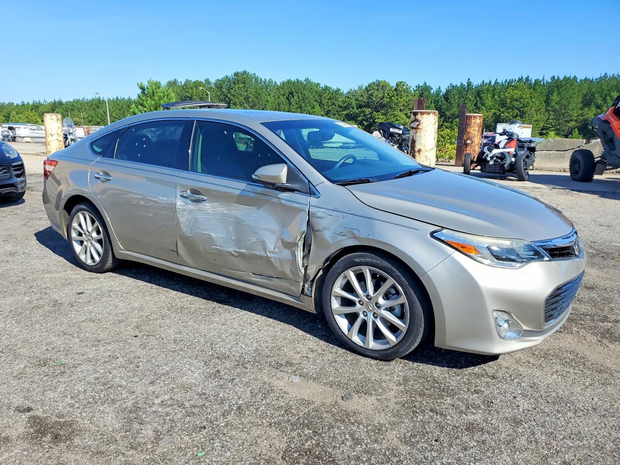 2015 TOYOTA AVALON LIMITED — снимка 4