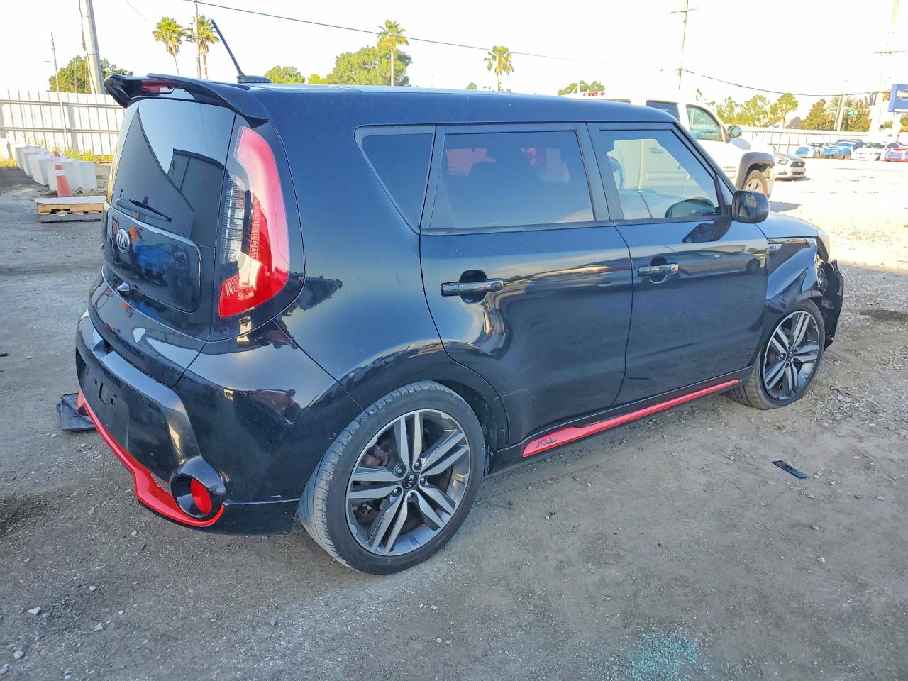2015 KIA SOUL + — снимка 3