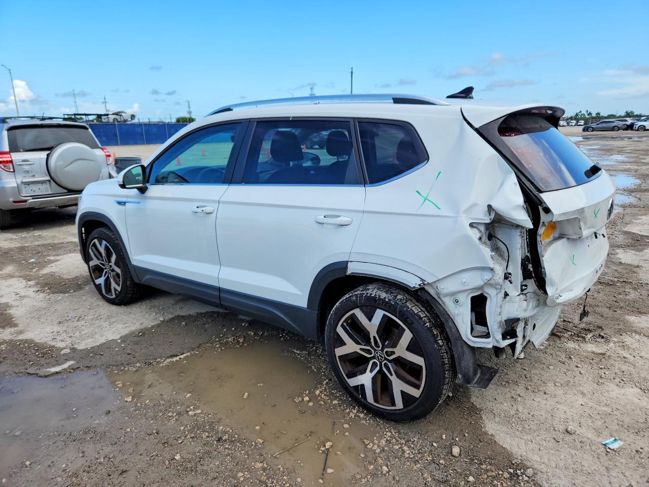 2022 VOLKSWAGEN TAOS SEL — снимка 2