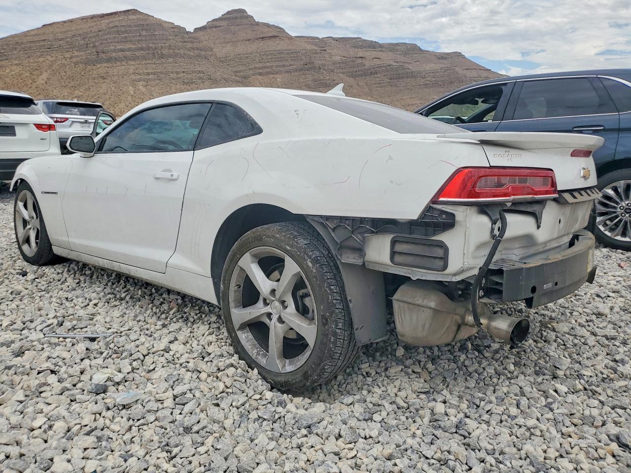 2015 CHEVROLET CAMARO LT — снимка 2