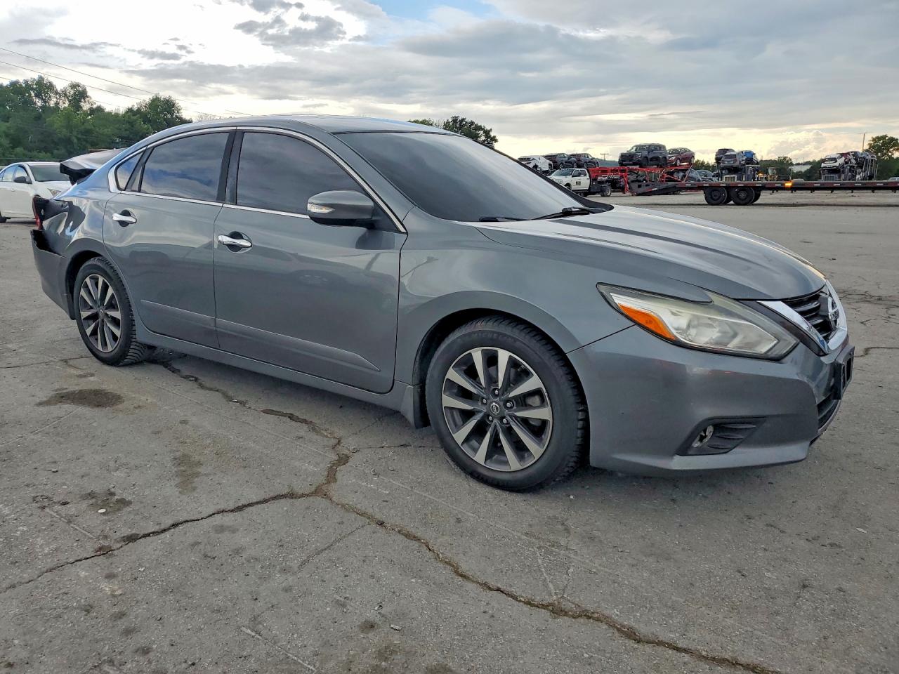 2017 NISSAN ALTIMA 2.5 SV — снимка 4