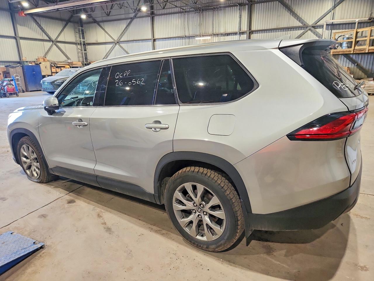 2024 TOYOTA GRAND HIGHLANDER XLE — снимка 2