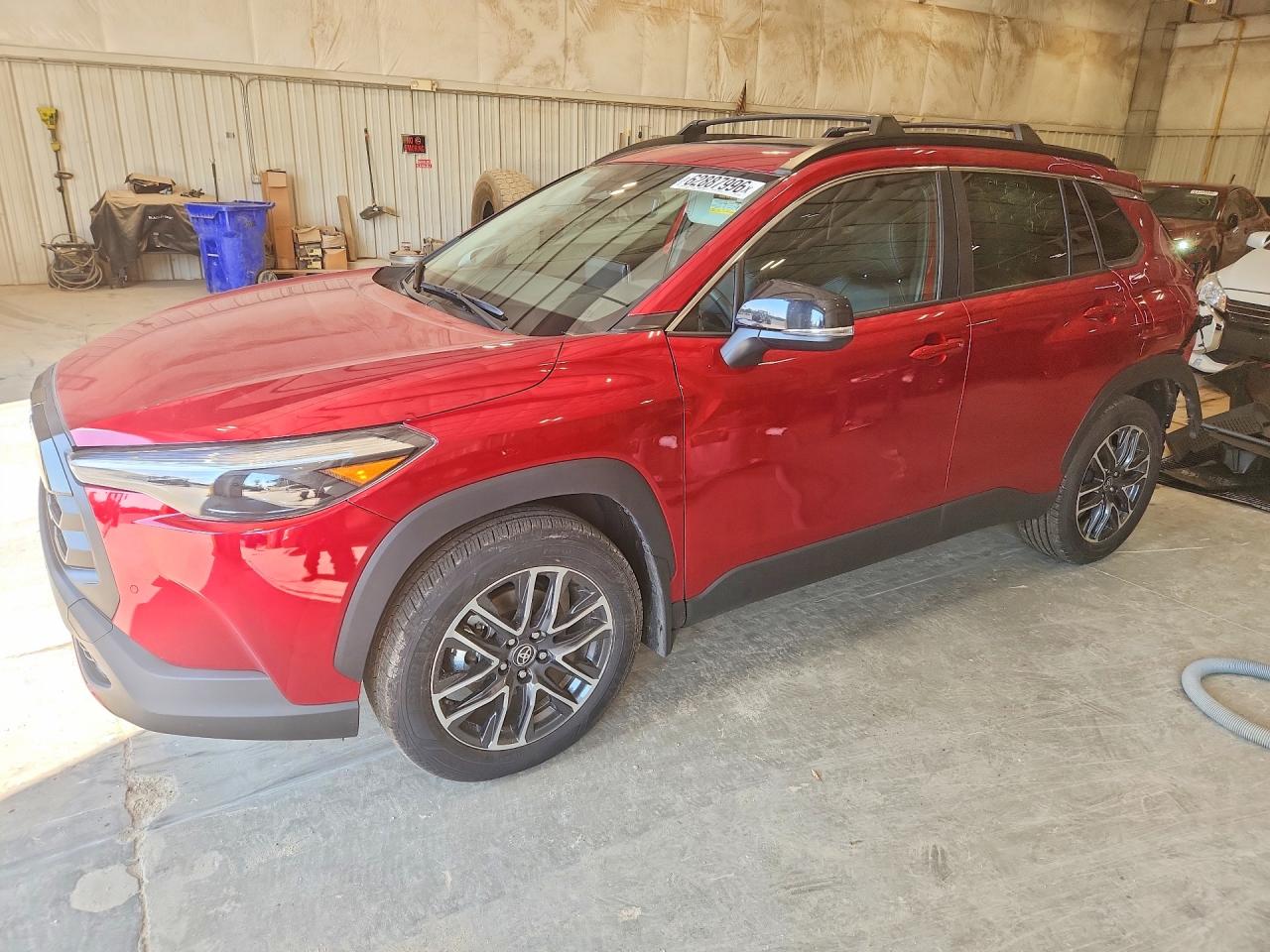 2026 TOYOTA COROLLA CROSS XLE